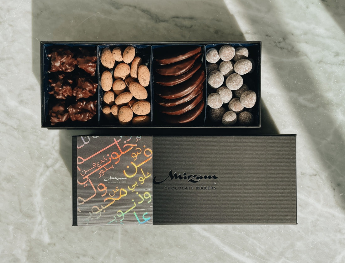 Nakhuda (Box of Fruits, Nuts &amp; Emirati Honeycomb)