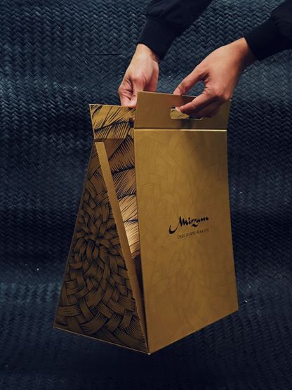 AL Khoos Box